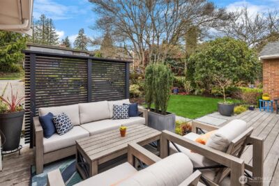 5218 Ivanhoe Place NE, Seattle, WA 98105 - Photo 3