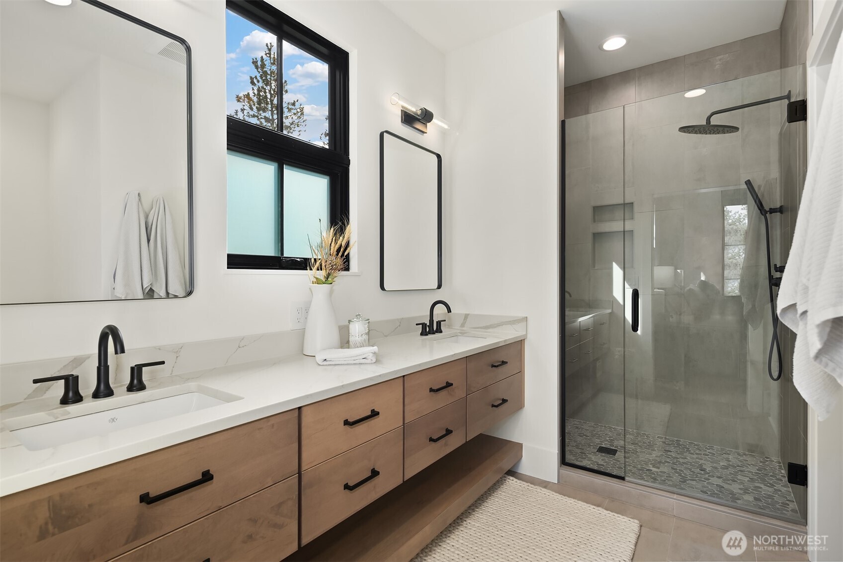 360 Gold Leaf Lane , Cle Elum, WA 98922