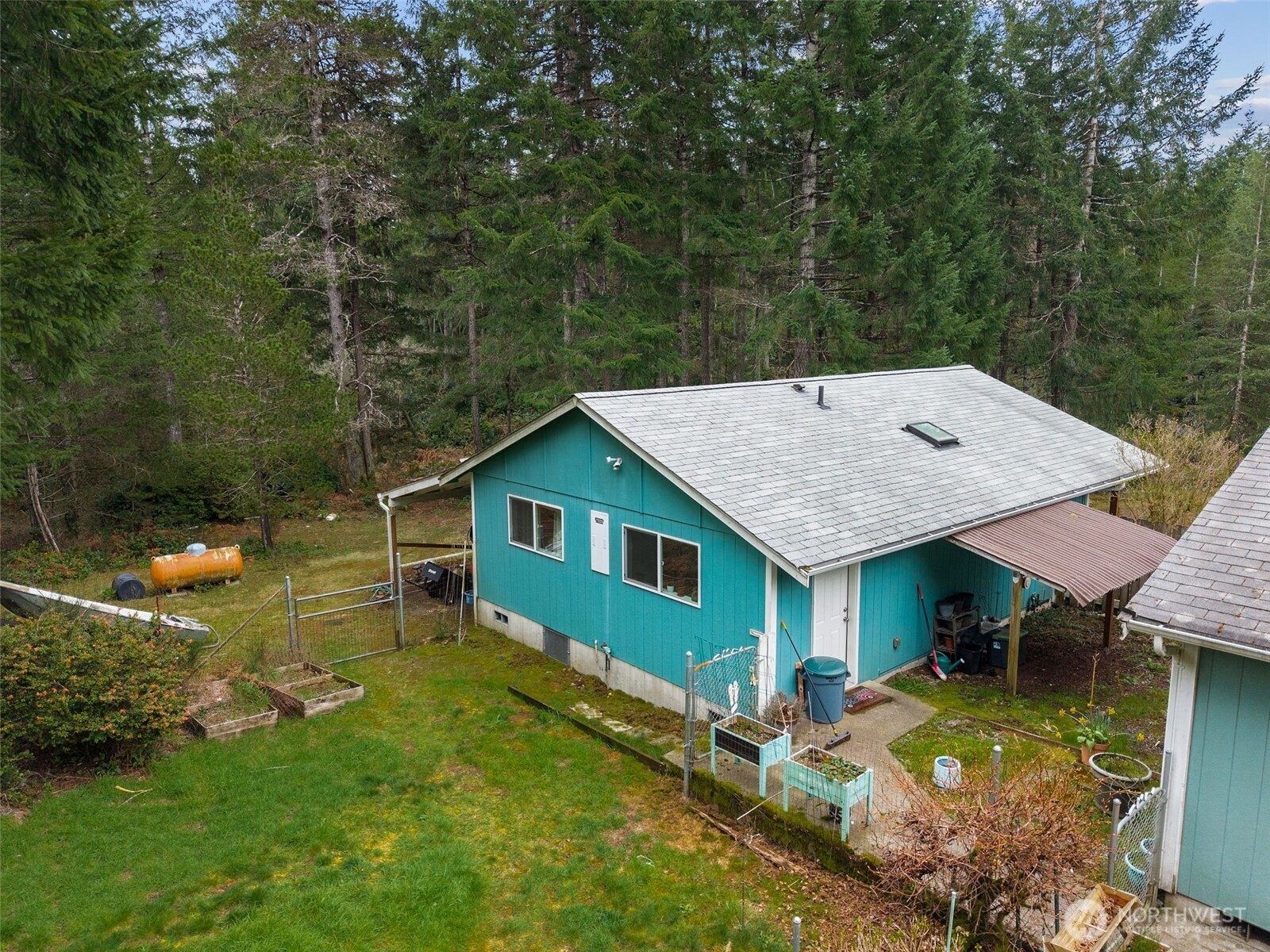 10 E Mooreview Lane E, Shelton, WA 98584