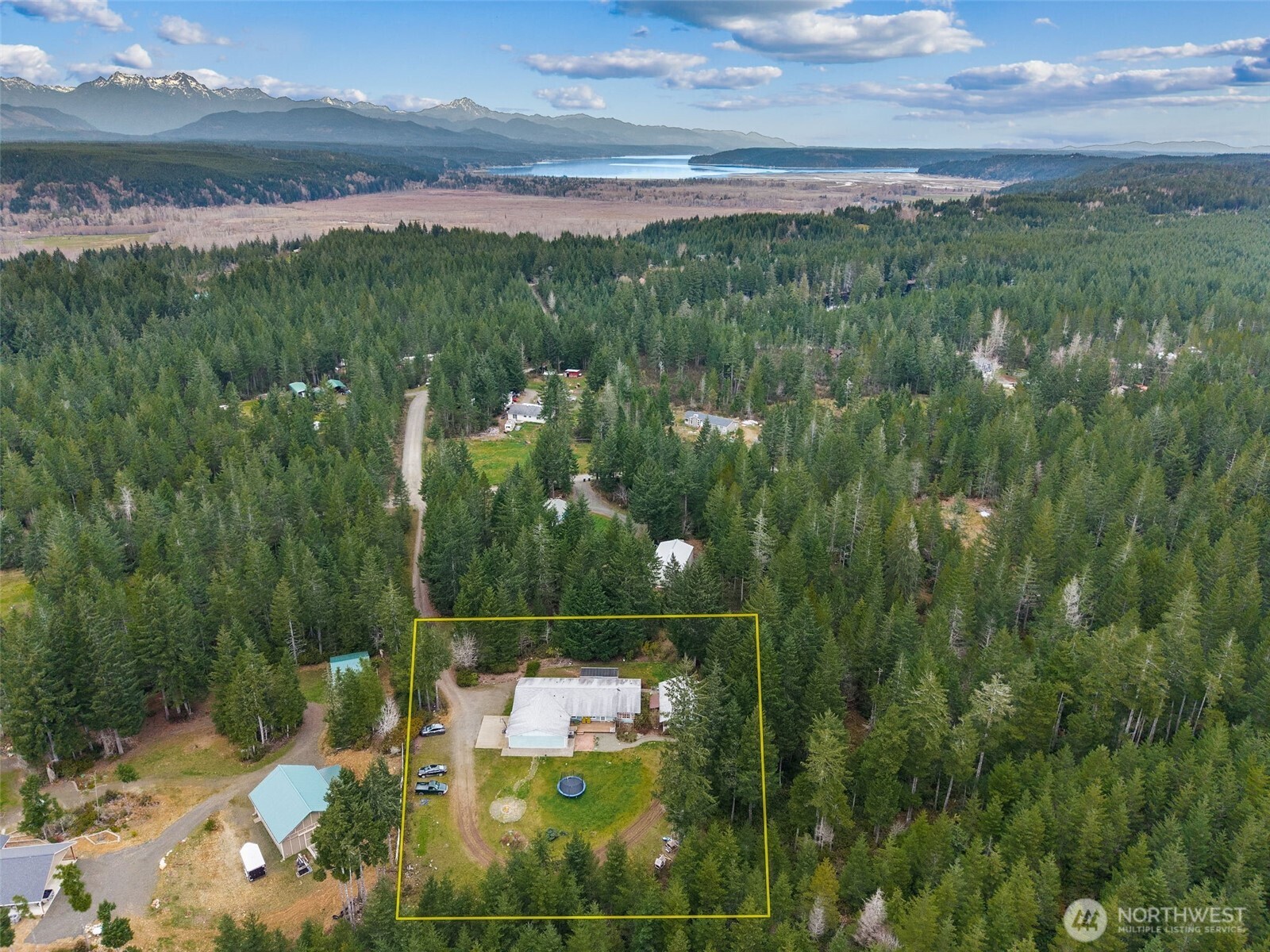 10 E Mooreview Lane E, Shelton, WA 98584