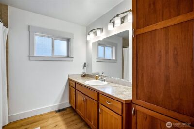 3215 19th Street , Everett, WA 98201-2667 - Photo 15