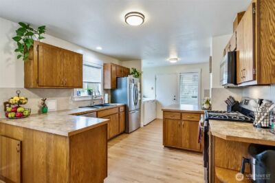 3215 19th Street , Everett, WA 98201-2667 - Photo 21