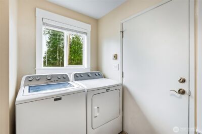 3215 19th Street , Everett, WA 98201-2667 - Photo 26