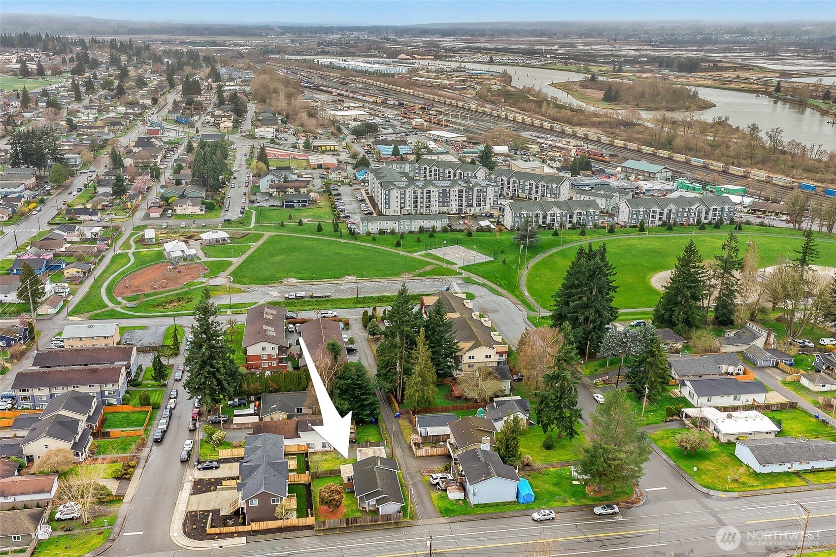 3215 19th Street , Everett, WA 98201-2667