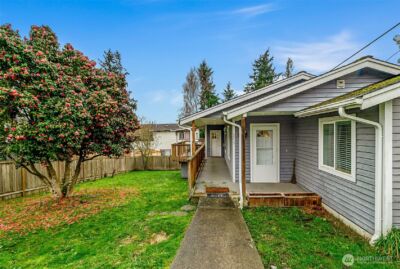 3215 19th Street , Everett, WA 98201-2667 - Photo 4