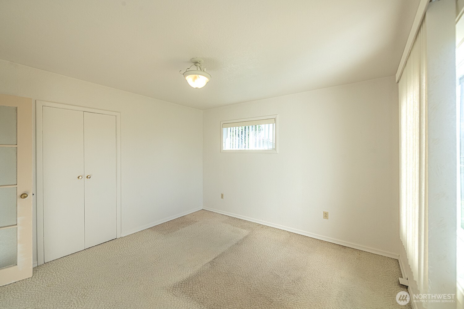 318 NE Lambert Avenue , College Place, WA 99324