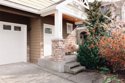12008 NE 162nd Place , Bothell, WA 98011 - Photo 2