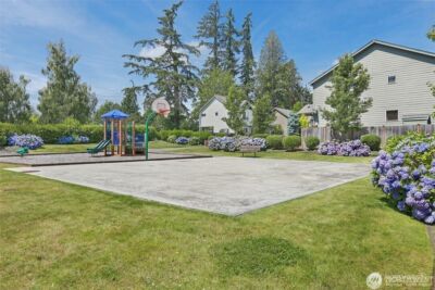 12008 NE 162nd Place , Bothell, WA 98011 - Photo 34
