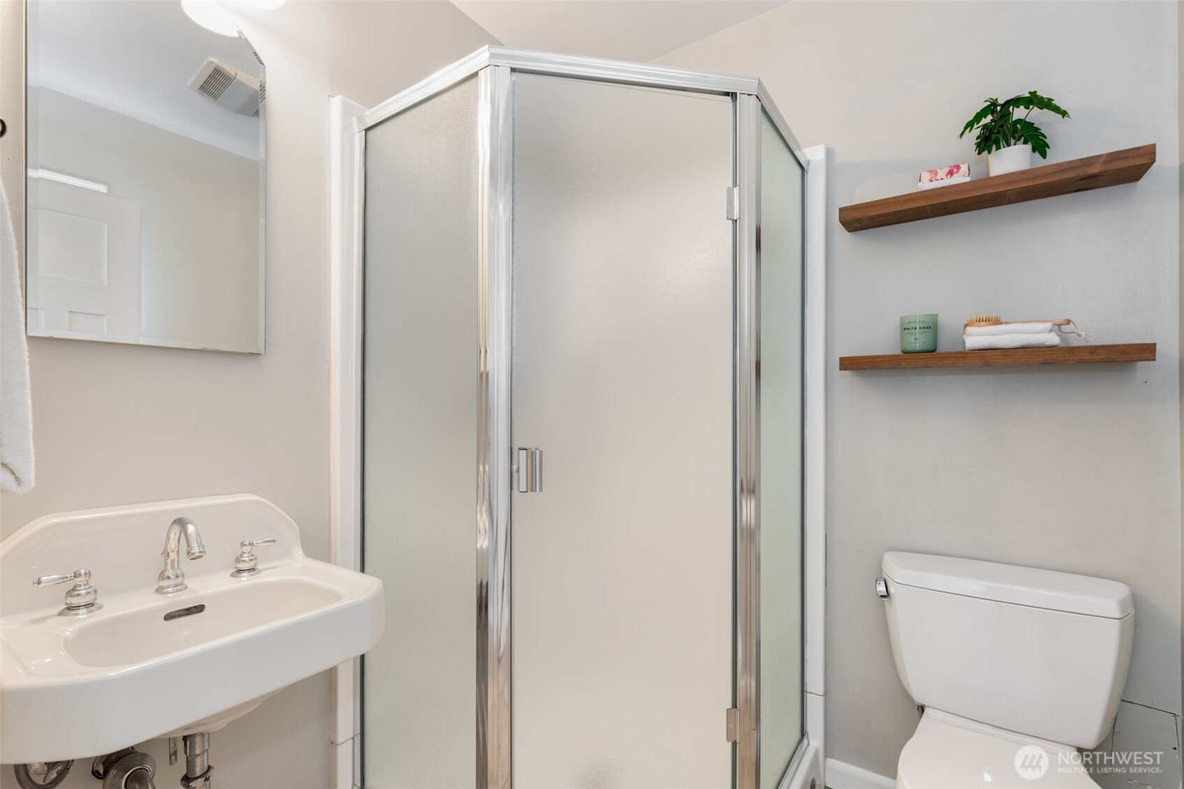 9716 14th Avenue NW, Seattle, WA 98117