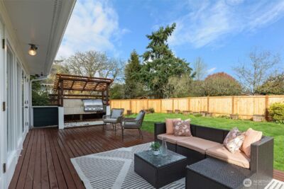 9716 14th Avenue NW, Seattle, WA 98117 - Photo 30