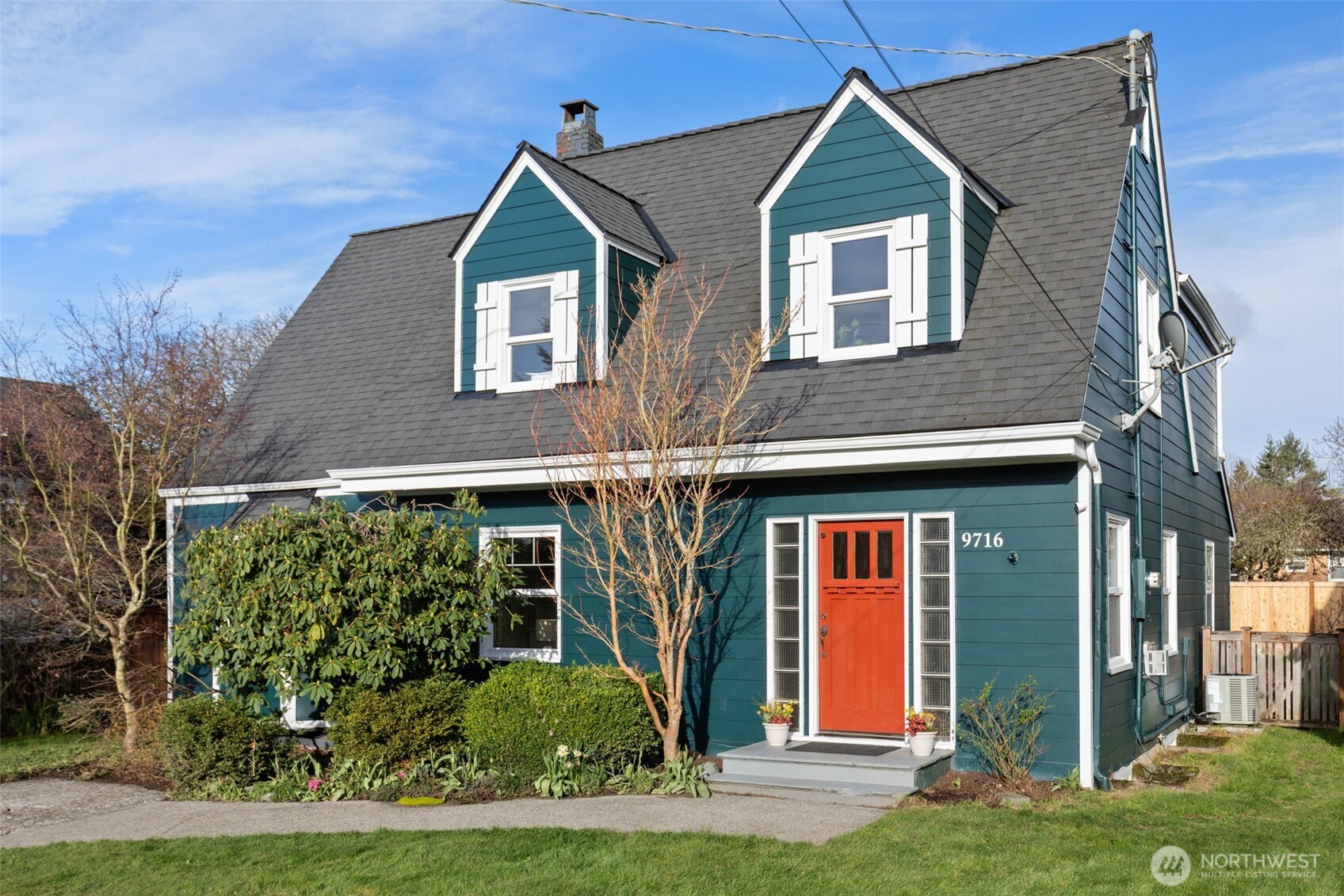 9716 14th Avenue NW, Seattle, WA 98117