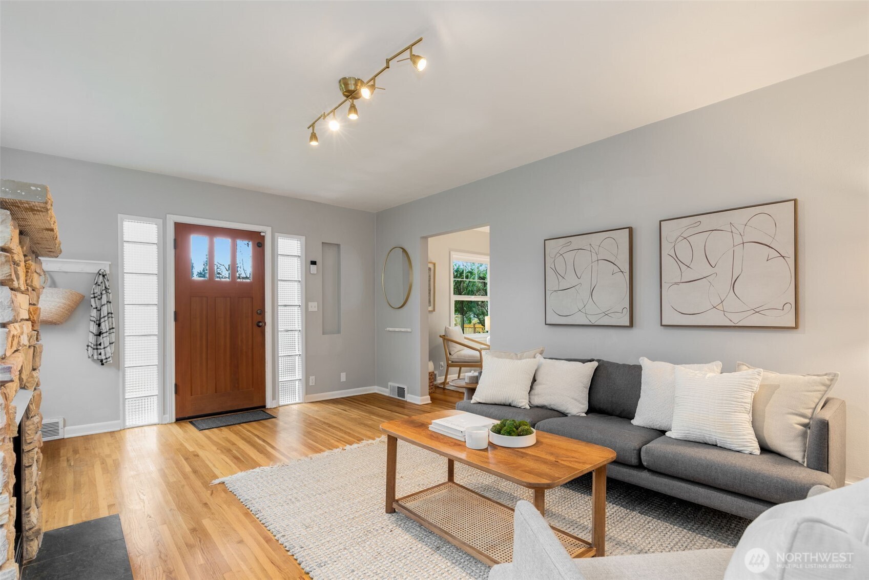 9716 14th Avenue NW, Seattle, WA 98117