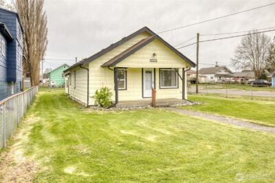1319 W 2nd , Aberdeen, WA 98520 - Photo 2