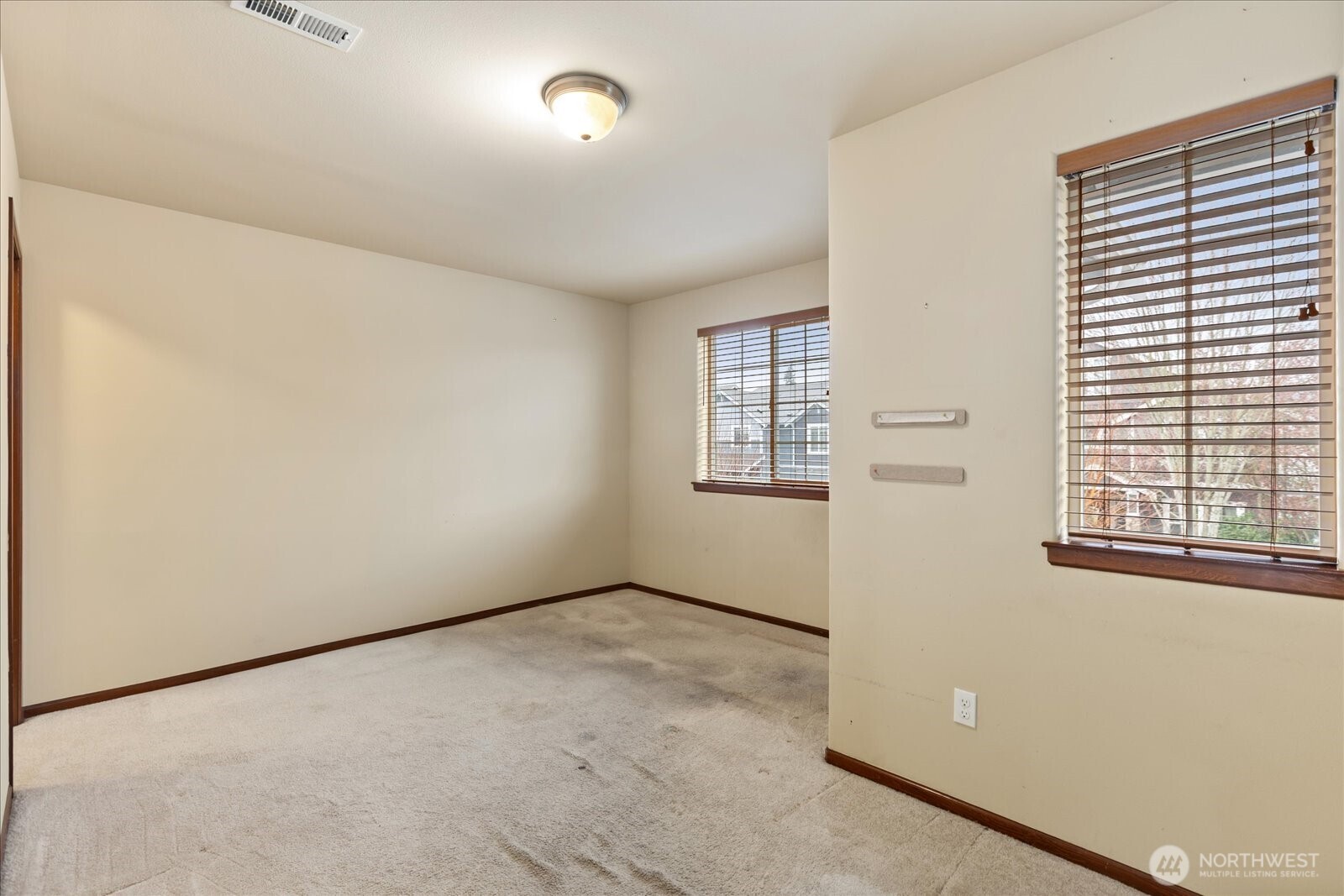 5622 117th Place NE, Marysville, WA 98271