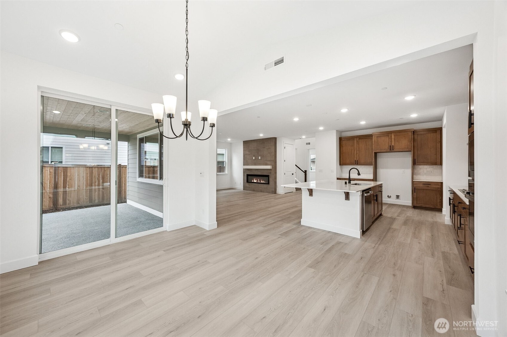 13910 180th Street E #23, Puyallup, WA 98374