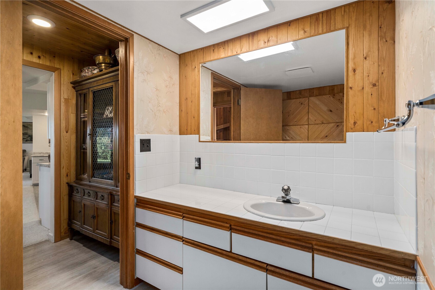 491 Bachelor Road , Sequim, WA 98382-8726