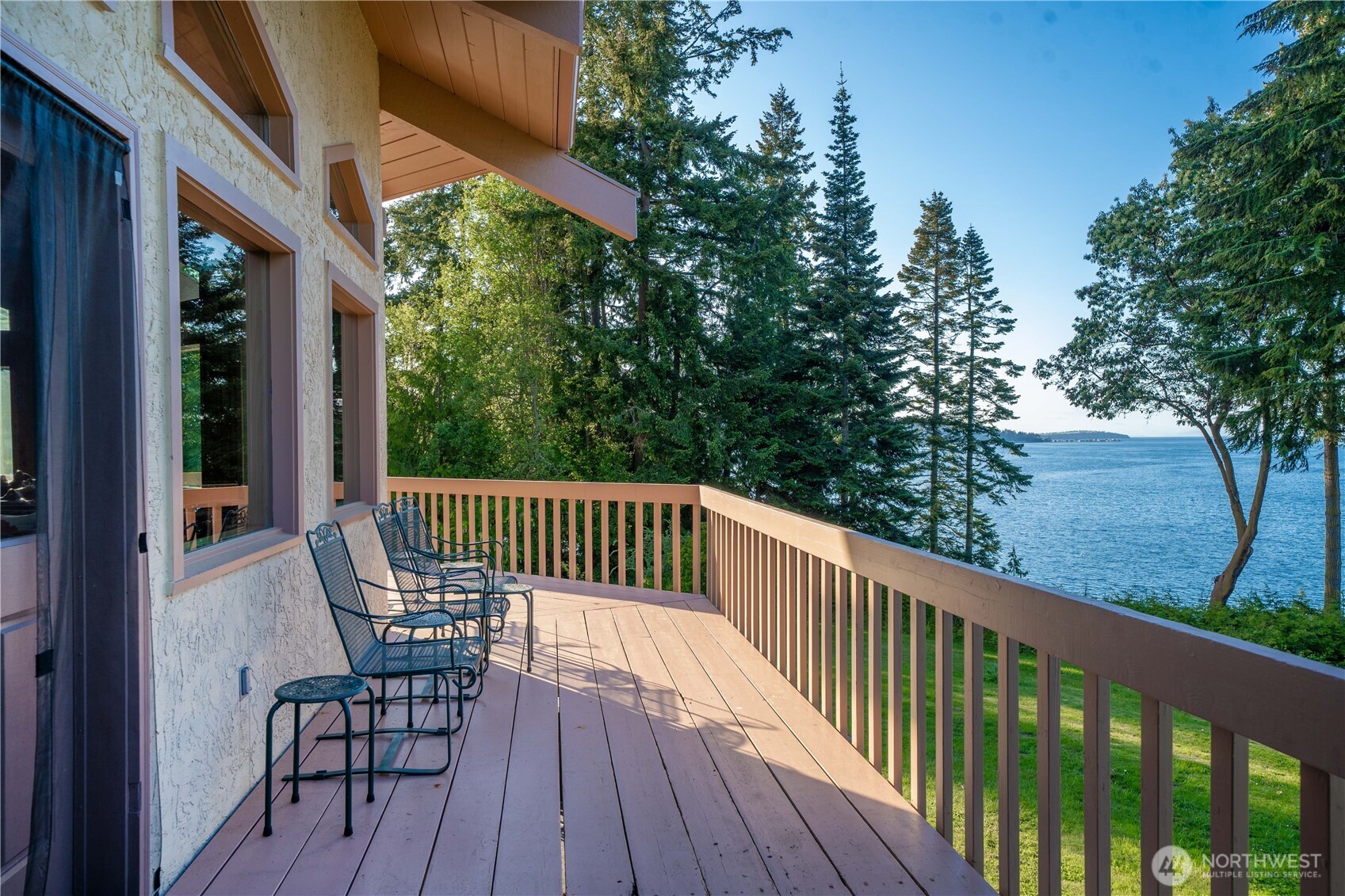 491 Bachelor Road , Sequim, WA 98382-8726