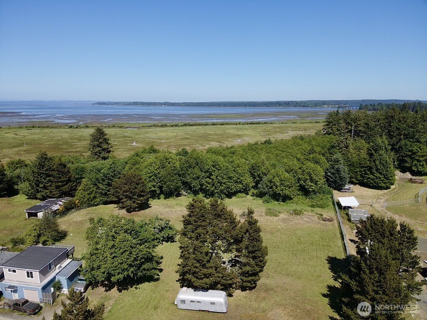 114 E Bayview Lane , Westport, WA 98595