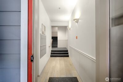 7000 Cleopatra Place NW #303, Seattle, WA 98117 - Photo 19