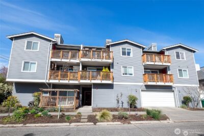 7000 Cleopatra Place NW #303, Seattle, WA 98117 - Photo 3
