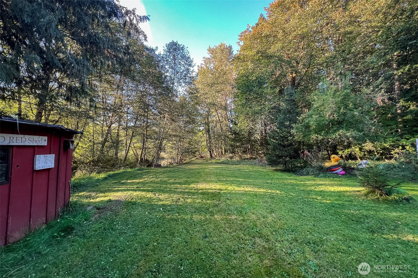 104 Rainbow Place , White Pass, WA 98361