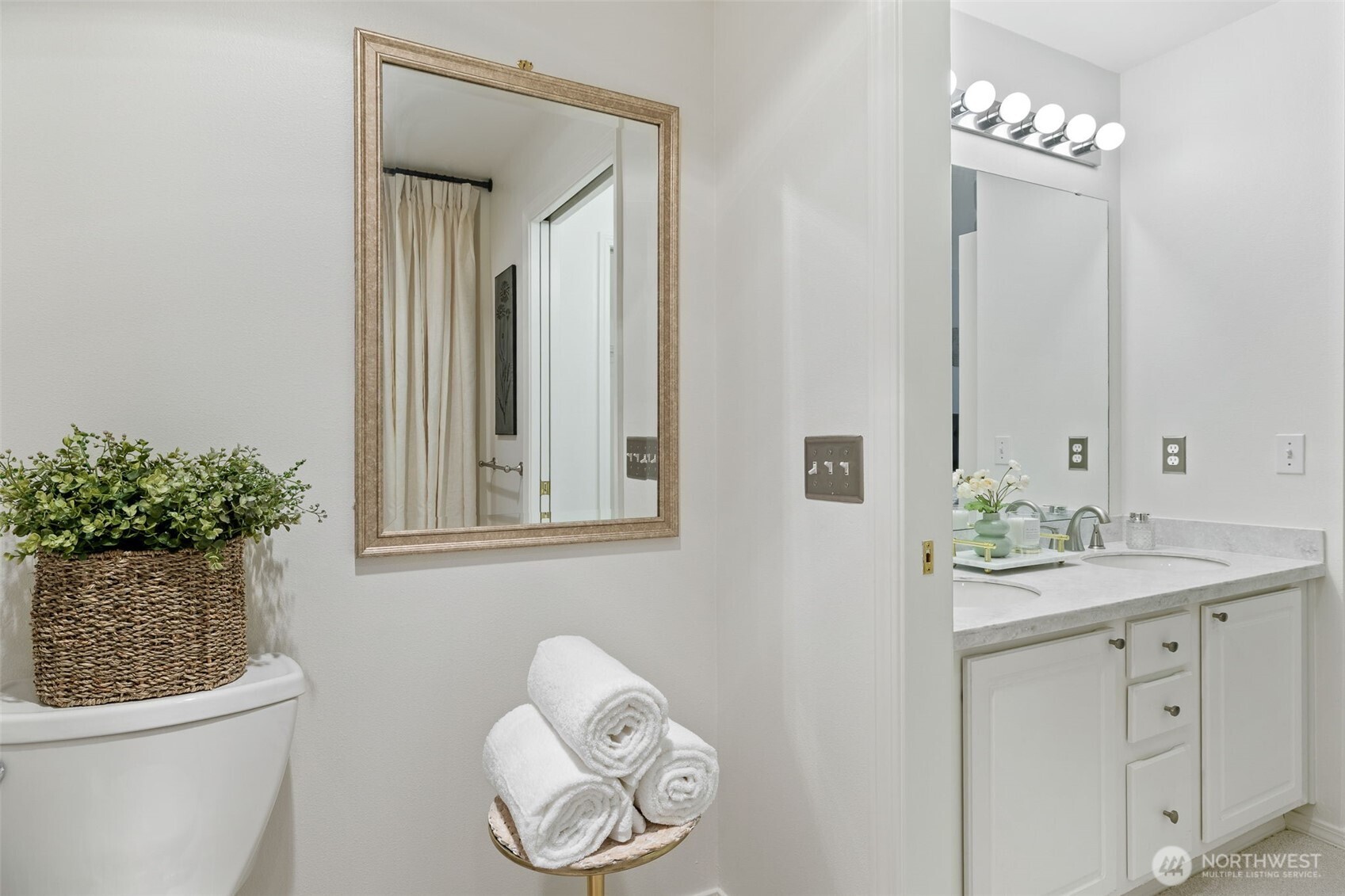 6515 134th Place SE #D2, Snohomish, WA 98296-8673