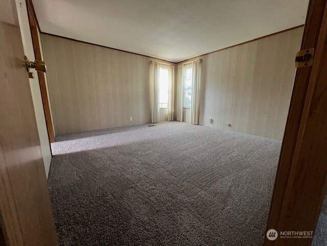 156 NE Zodiac Lane , Bremerton, WA 98311