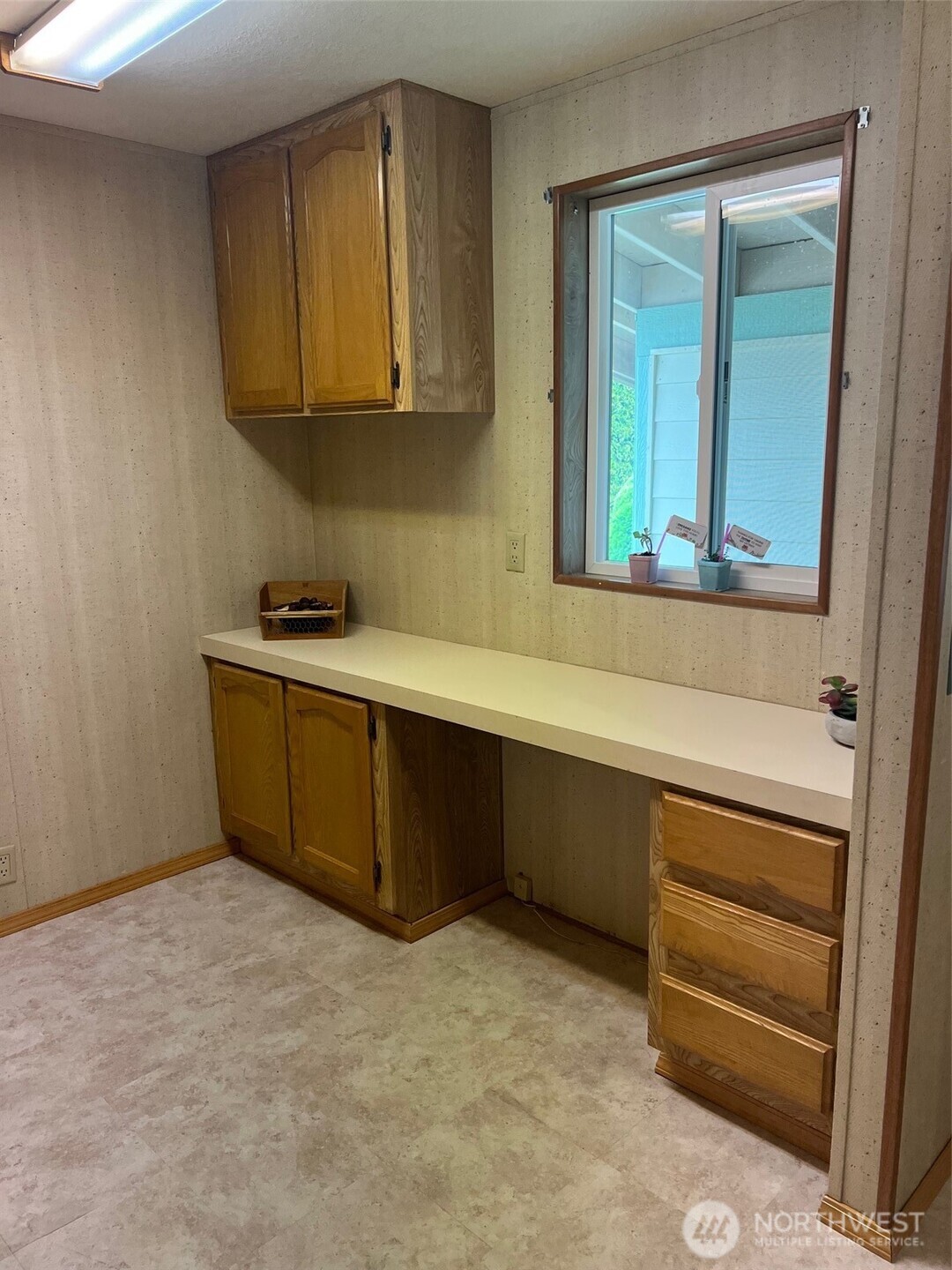 156 NE Zodiac Lane , Bremerton, WA 98311