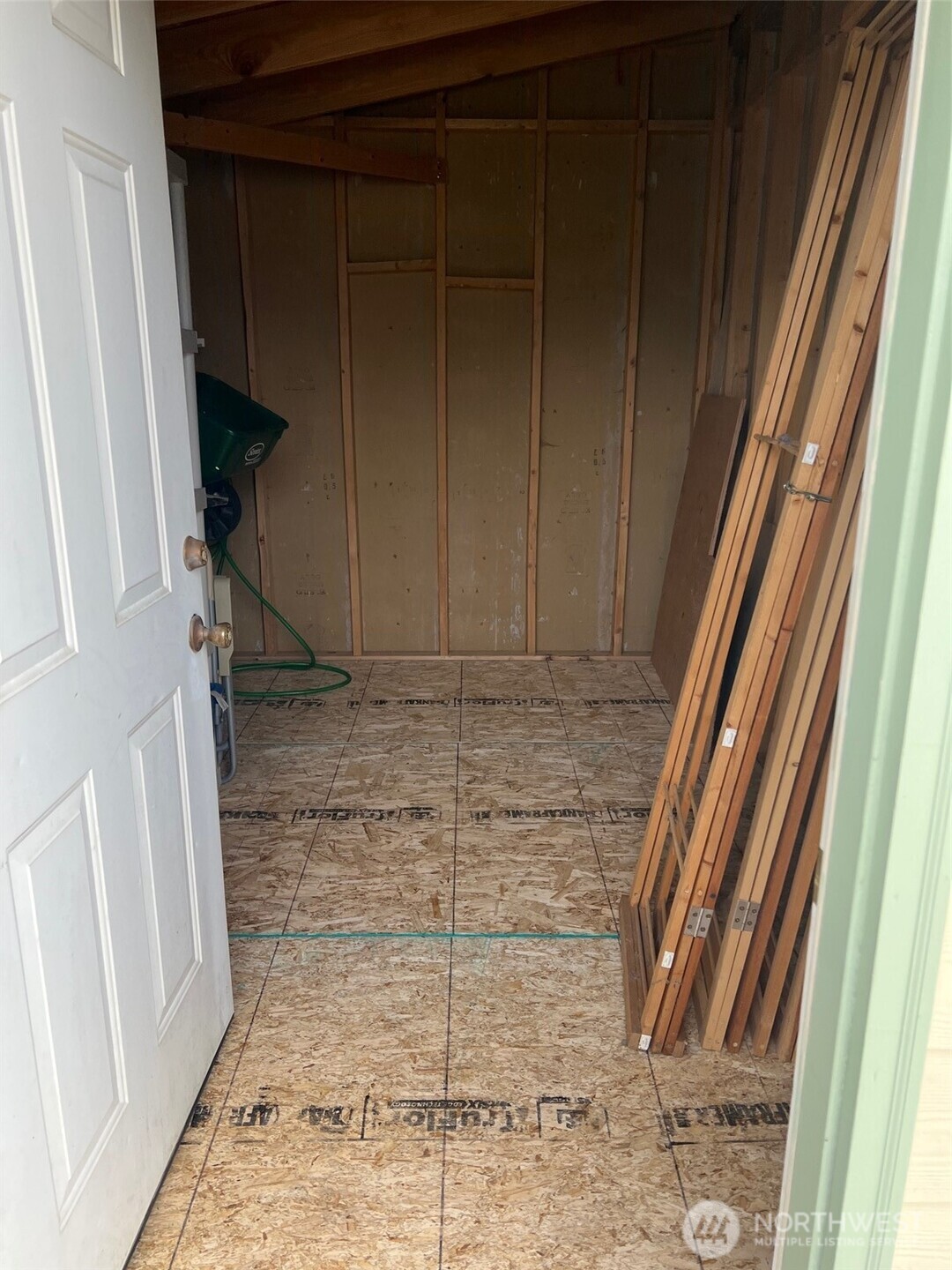 156 NE Zodiac Lane , Bremerton, WA 98311