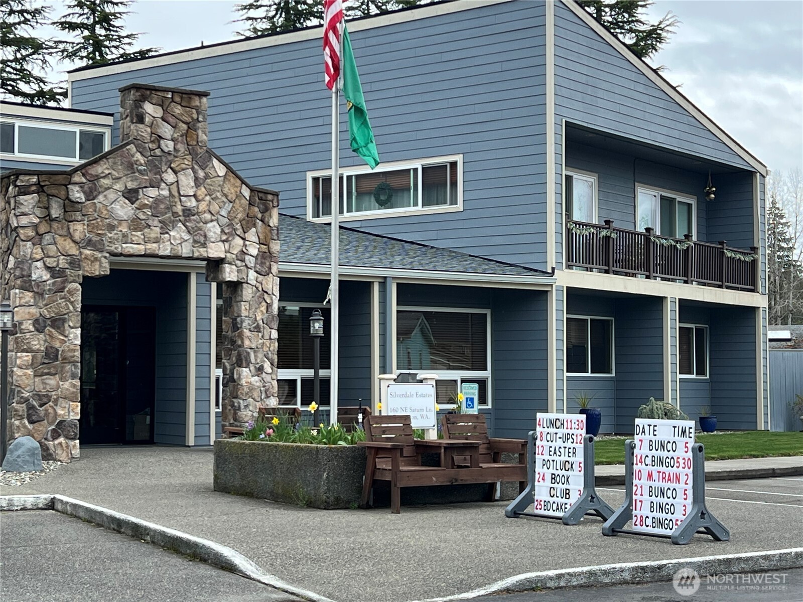 156 NE Zodiac Lane , Bremerton, WA 98311