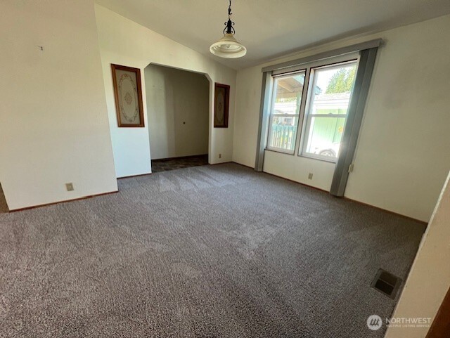 156 NE Zodiac Lane , Bremerton, WA 98311