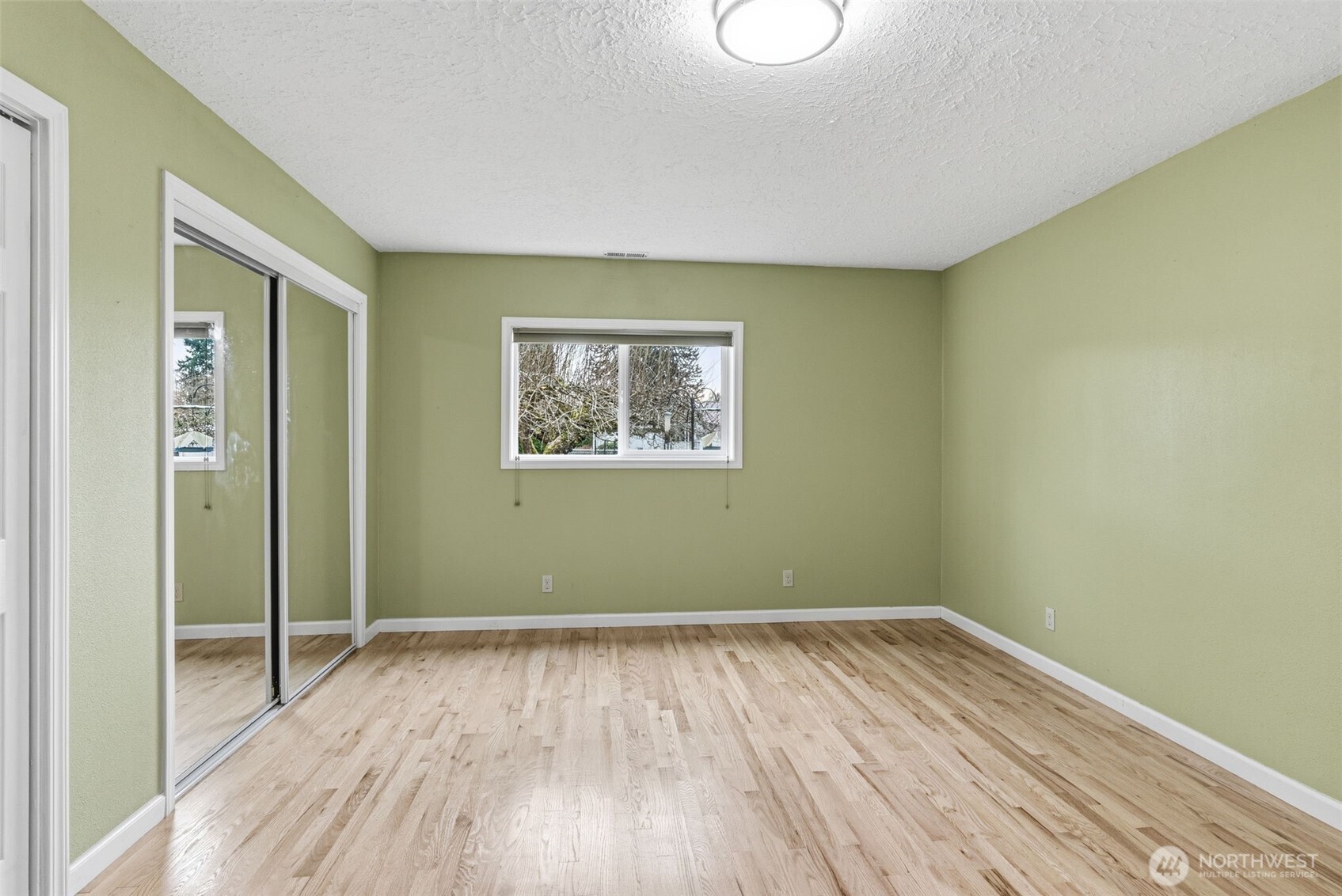 1935 Westside Highway , Kelso, WA 98626