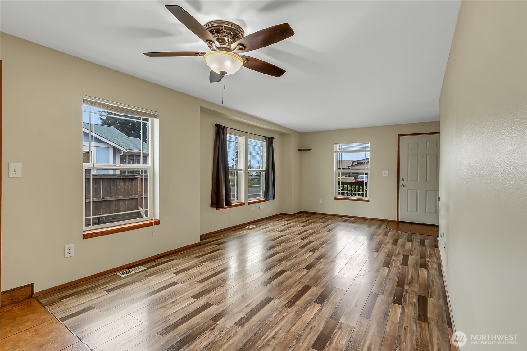 309 Solberg Street NW, Yelm, WA 98597