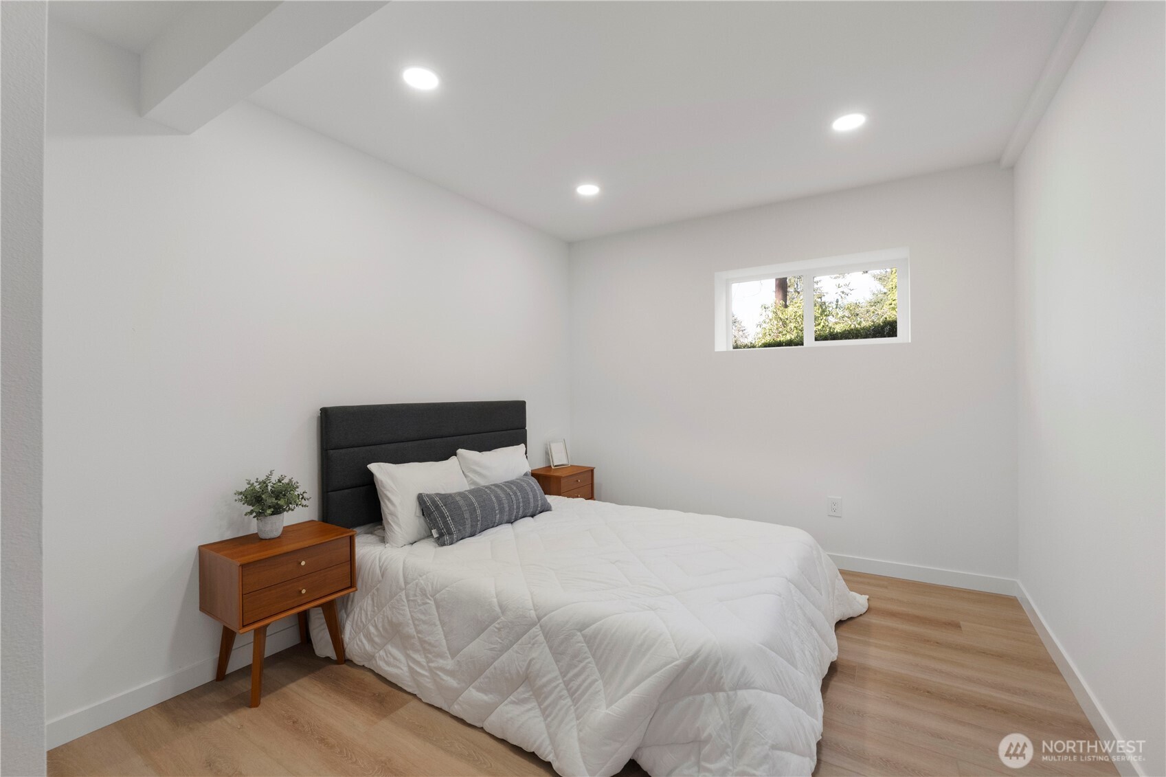 13022 15th Avenue SW, Burien, WA 98146