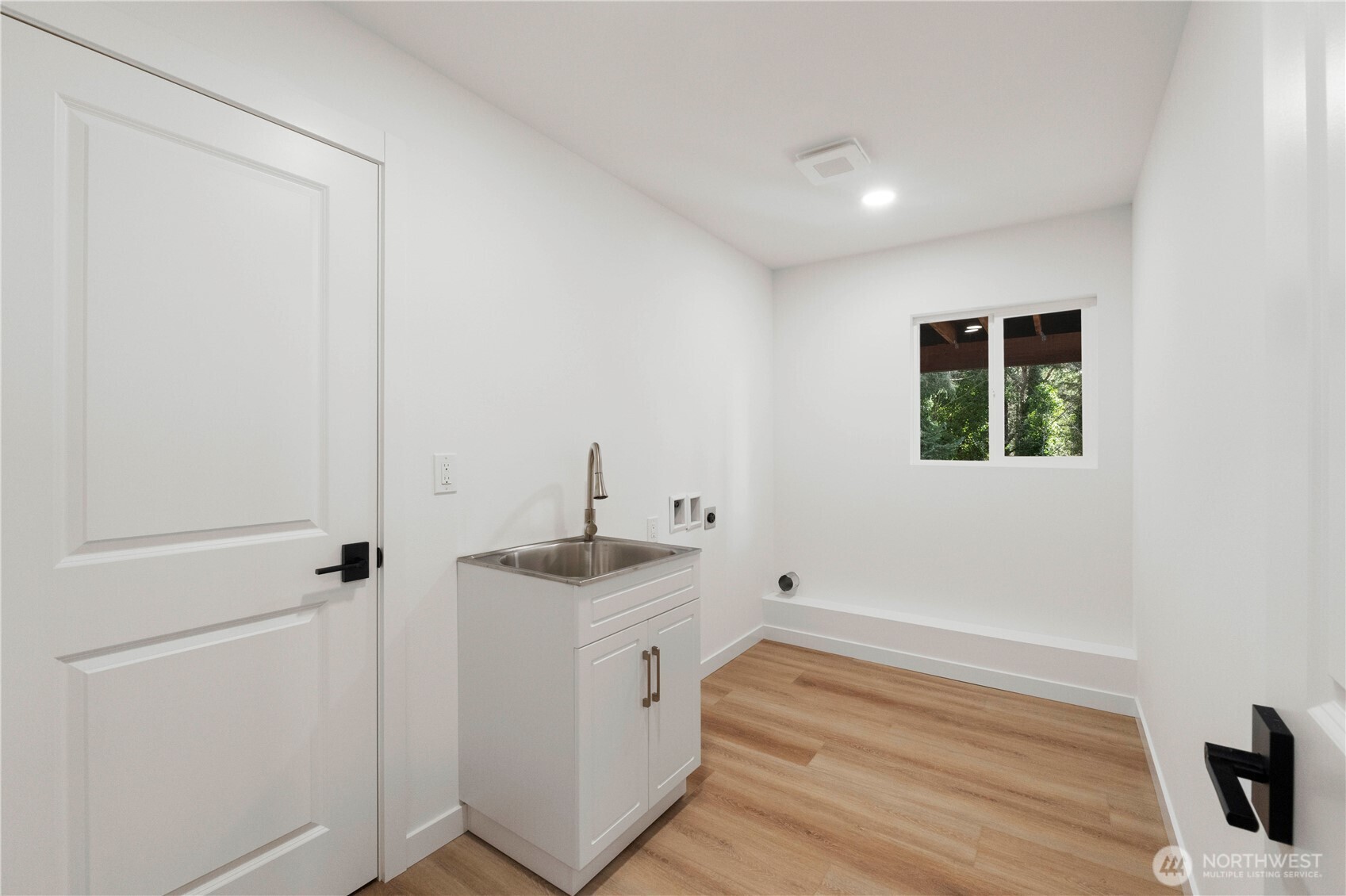 13022 15th Avenue SW, Burien, WA 98146