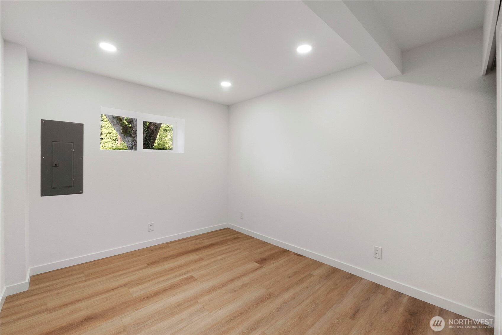 13022 15th Avenue SW, Burien, WA 98146