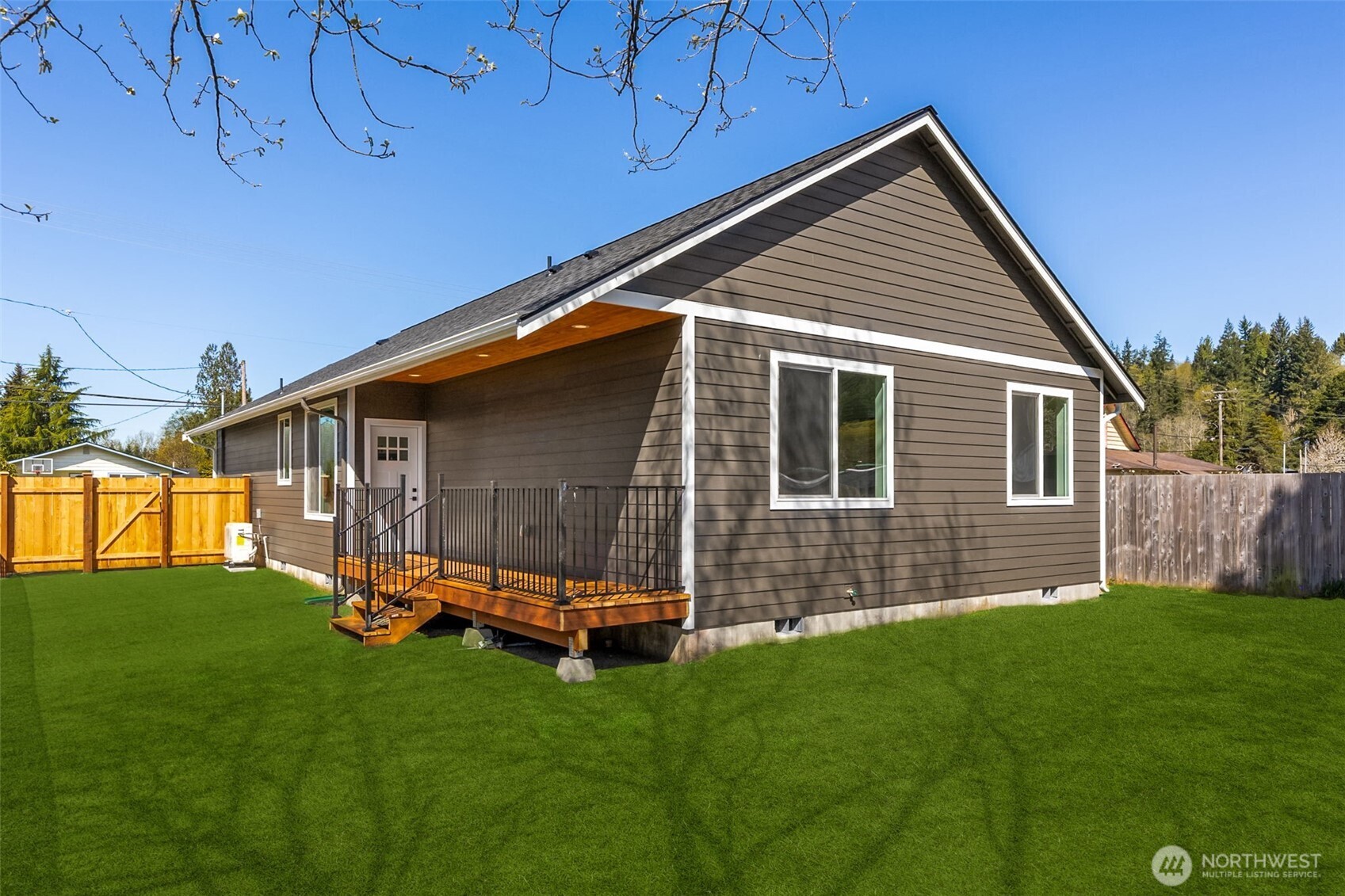 8 Hobble Creek Street , Elma, WA 98541