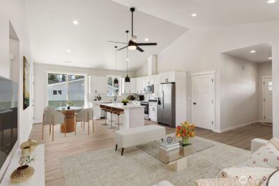 8 Hobble Creek Street , Elma, WA 98541 - Photo 2