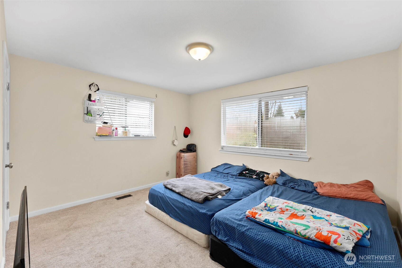 7642 S Thompson Avenue , Tacoma, WA 98408
