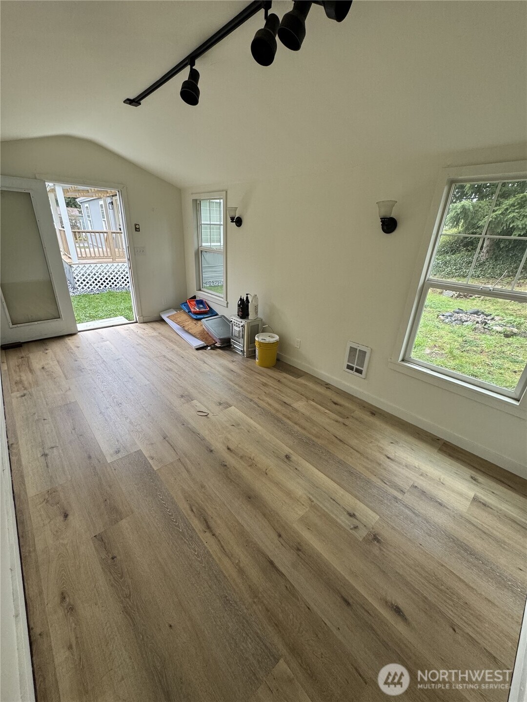 12117 126th Street Ct #5, Puyallup, WA 98374