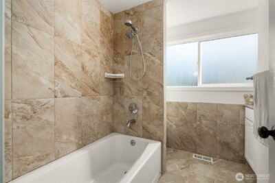 4478 142nd Avenue SE, Bellevue, WA 98006 - Photo 18