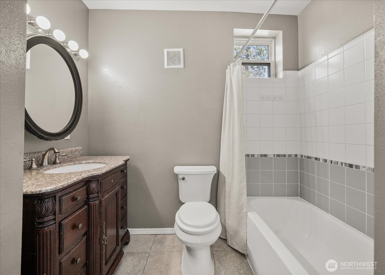 711 S Adams St , Spokane, WA 99204