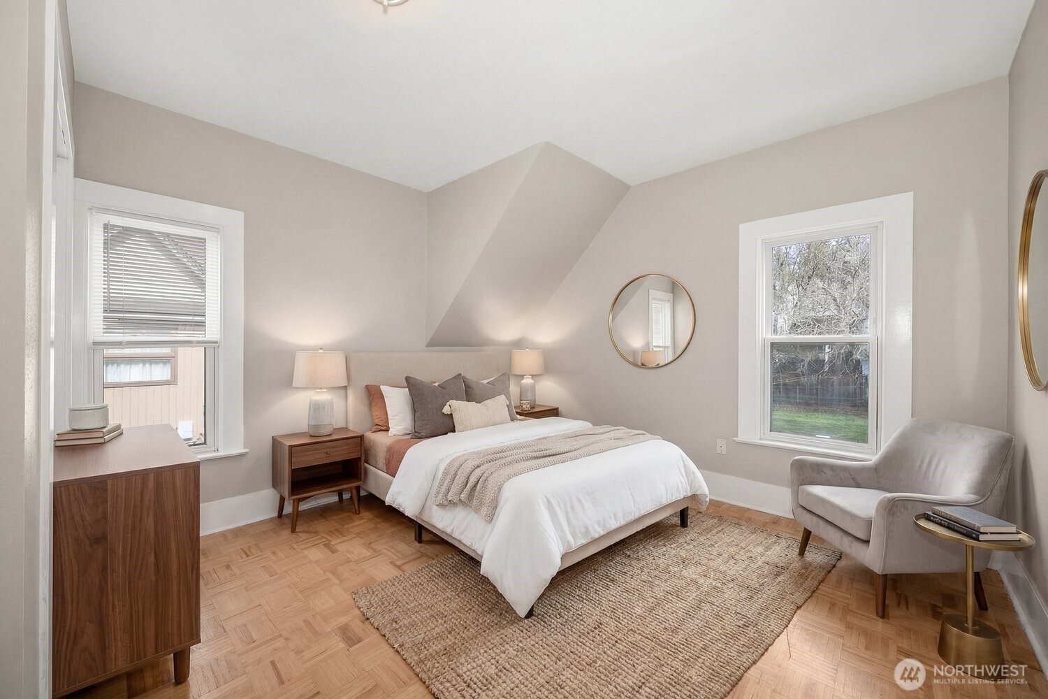 711 S Adams St , Spokane, WA 99204