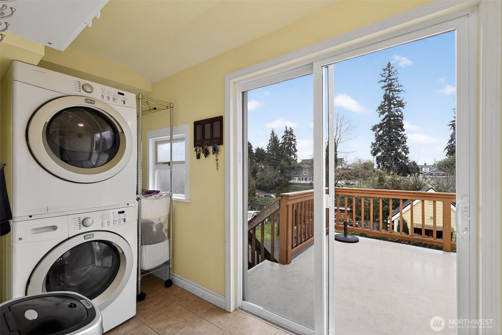 3931 Friday Avenue , Everett, WA 98201