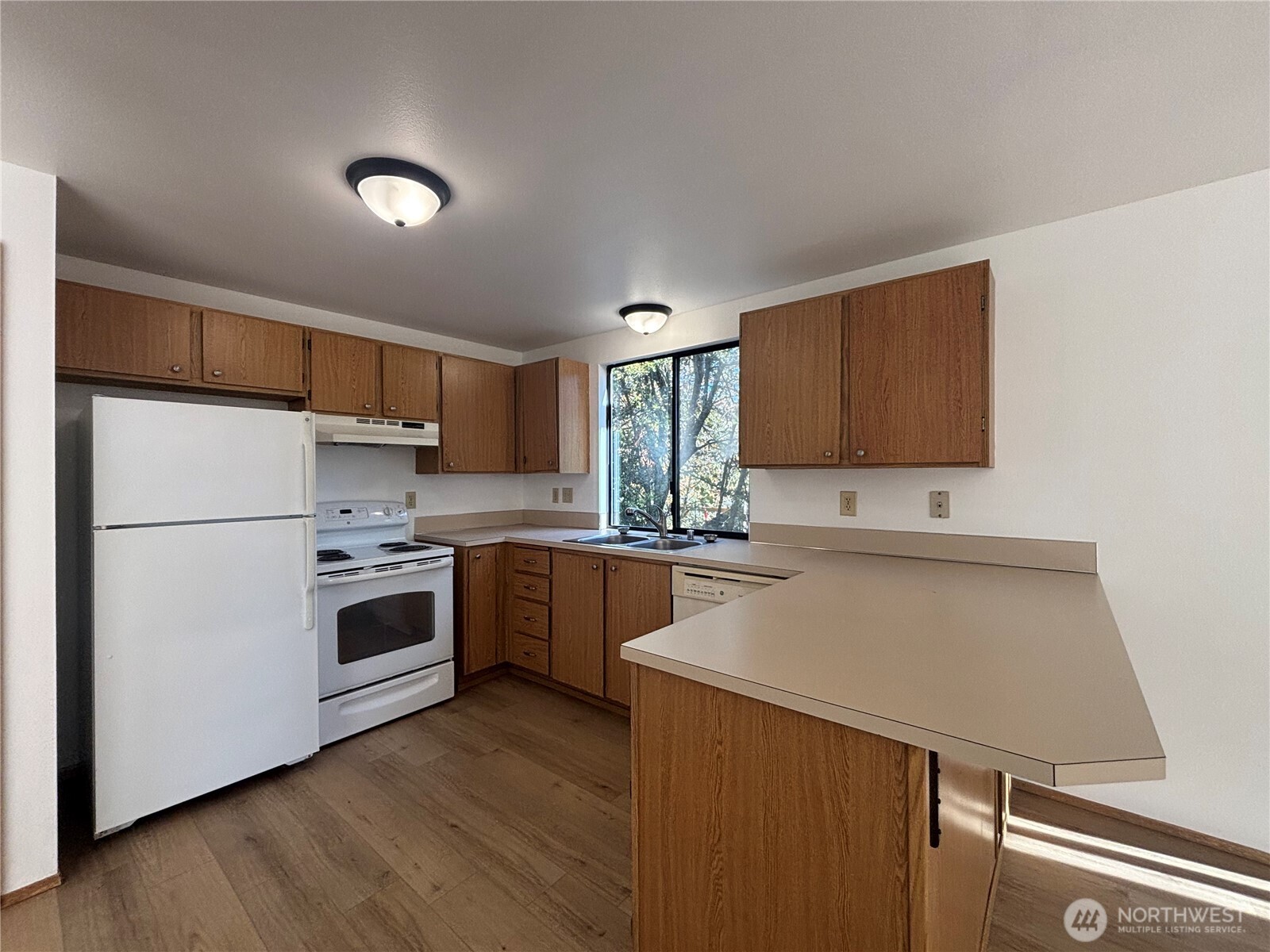 2638 Cascade Trail #A, Bremerton, WA 98310