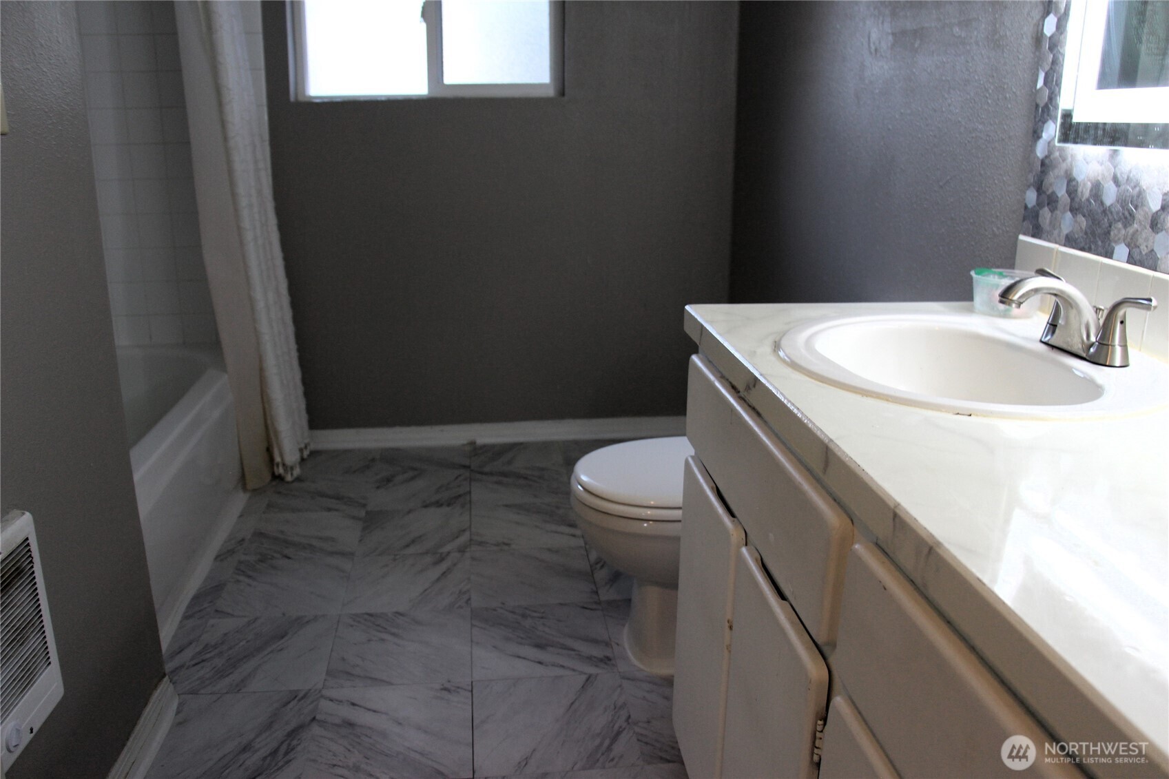 12020 79th Avenue S, Seattle, WA 98178