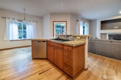 722 E Tacoma Street , Kent, WA 98030 - Photo 14