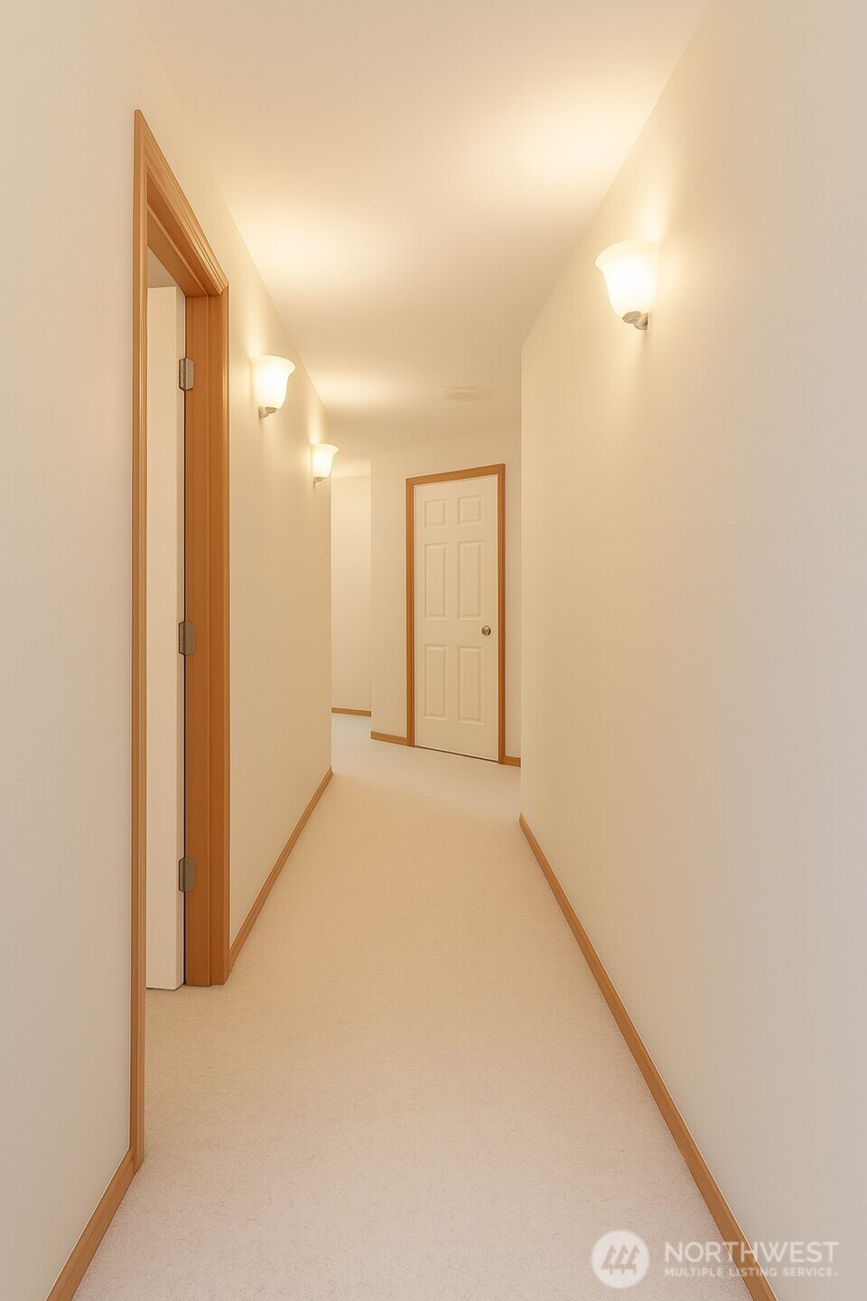 722 E Tacoma Street , Kent, WA 98030