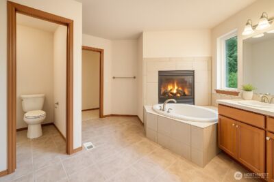 722 E Tacoma Street , Kent, WA 98030 - Photo 19
