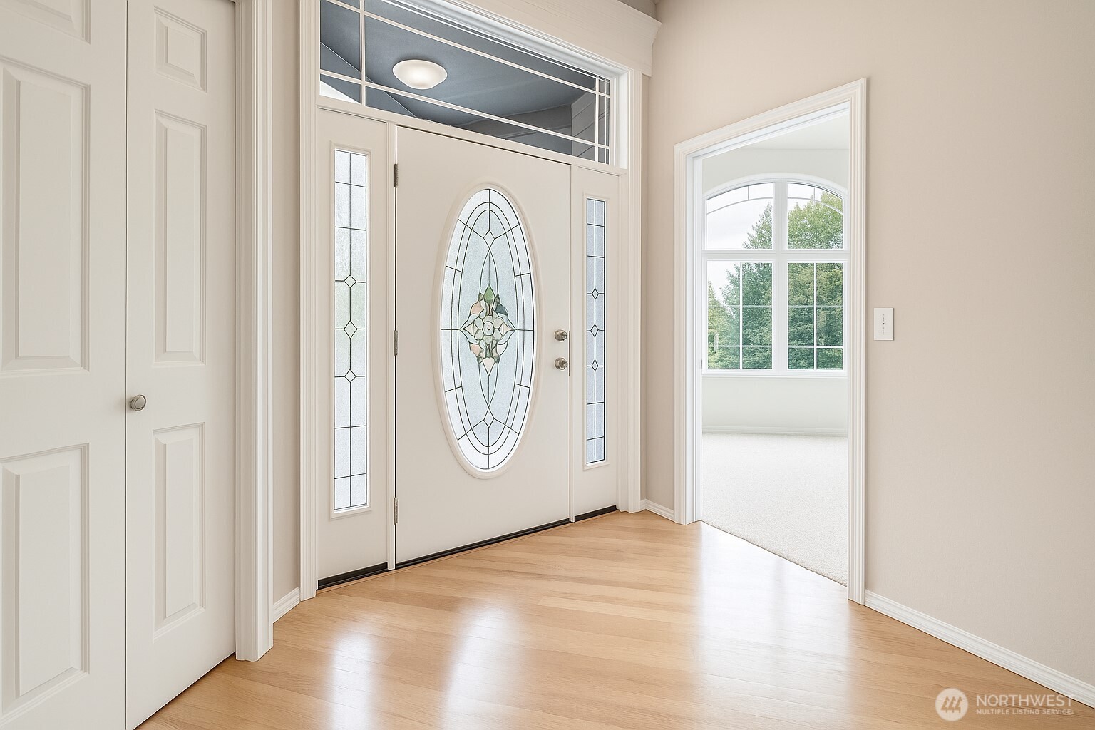 722 E Tacoma Street , Kent, WA 98030